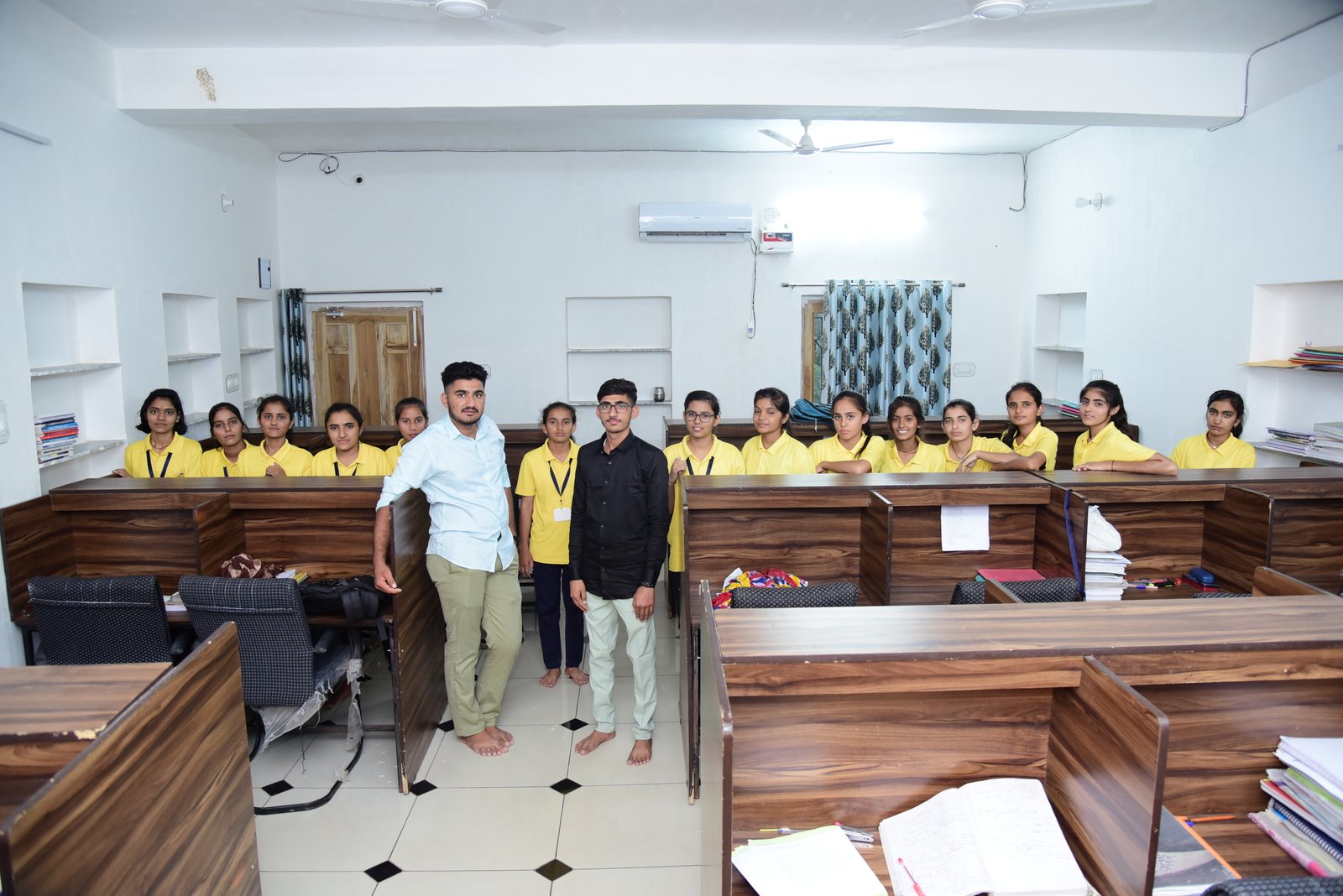 PUBLIC LIBRARY BAJJU Image